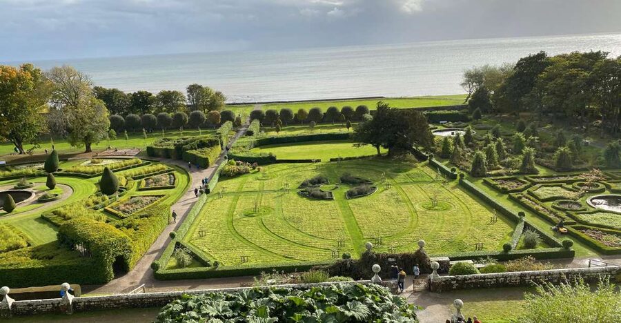 NORTH HIGHLAND TOUR, DUNROBIN CASTLE & MORE FROM INVERGORDON - A Highland day built around variety