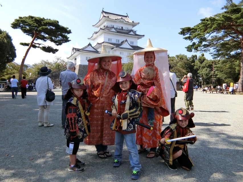 Odawara: Odawara Castle and Town Guided Discovery Tour - Key points at a glance