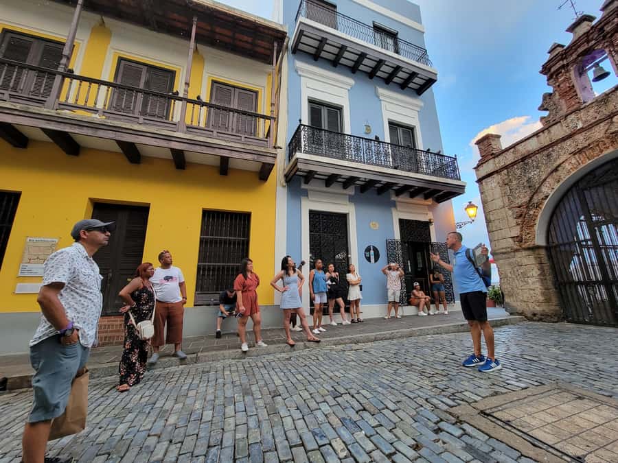 Old San Juan: San Cristobal Castle and Old Town Walking Tour - Who will get the most from this walk