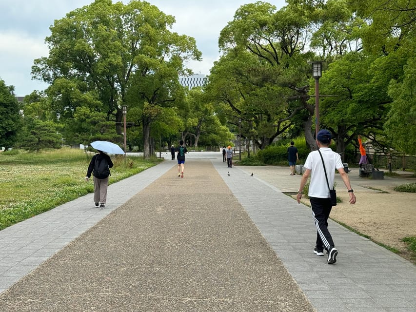 Osaka: Early Morning Osaka Castle Guided Tour, Avoid Crowds - What you will and will not see inside the tower