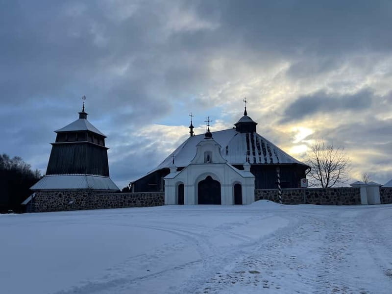 Paneriai Holocaust Site, Trakai Castle & Rumsiskes Day Tour - Paneriai: begin with remembrance