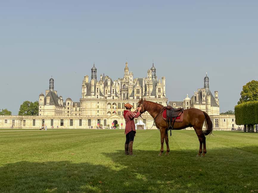 Paris: Loire Valley Castles Tour with Wine Tasting - Paris Pickup and the Road to the Loire