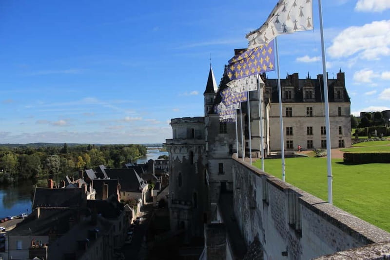 Paris: Loire Valley Castles Tour with Wine Tasting - Price, Timing, and Practical Value