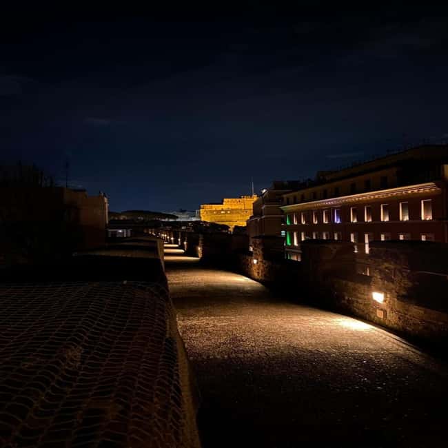 Passetto di Borgo Guided Tour & Castel Sant'Angelo Ticket - Meeting at Piazza del Risorgimento