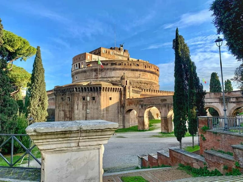 Passetto di Borgo:Vatican’s Hidden Path & Castel Sant'Angelo - Entering the Passetto di Borgo
