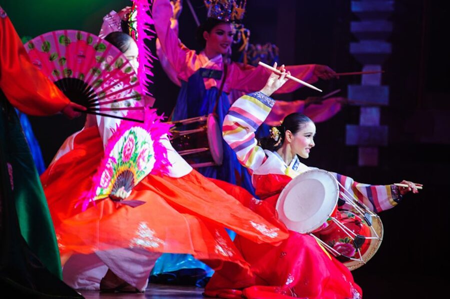 Pattaya: Alcazar Cabaret Discounted Admission Ticket - How to get the best value from the $57 price