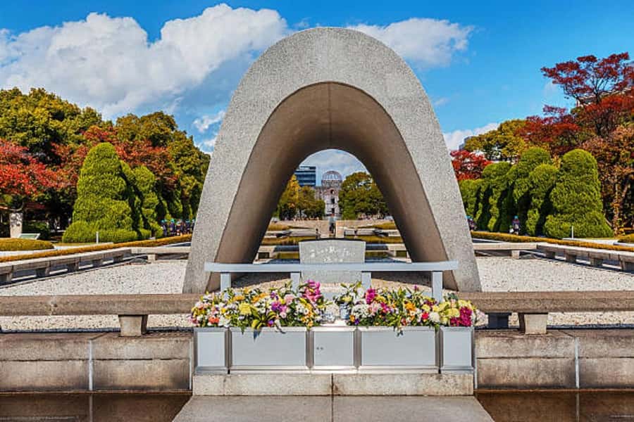 Peace Memorial Park, Hiroshima Castle, & Garden Private Tour - The Peace Memorial Park changes the mood