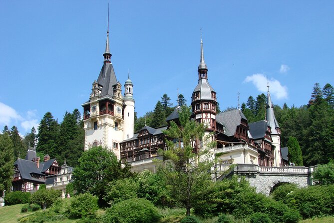 Peles and Cantacuzino Castles Small Group Day Tour from Brasov - Peleș Castle, Romania’s grand royal showpiece