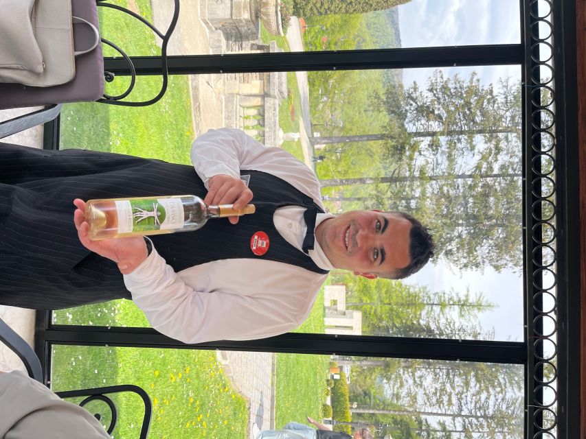 Peles & Cantacuzino Castles: Gourmet Wine & Cultural trip - Three Romanian wines with local cheese