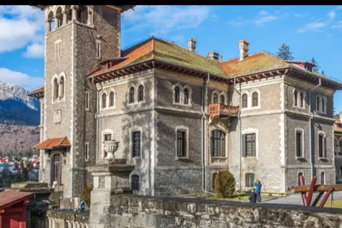Peles Castle, Cantacuzino Castle and Bran Castle Tour From Brasov - Who should book this castle tour?