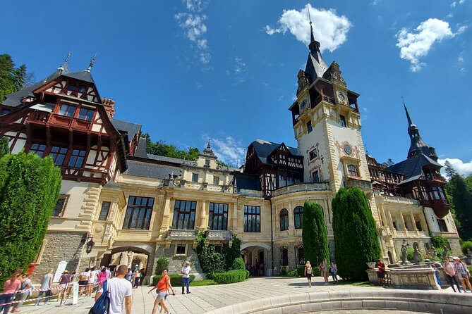 Peles Castle, Dracula Castle and Brasov old town - private tour from Bucharest - Peleș Castle and the royal valley
