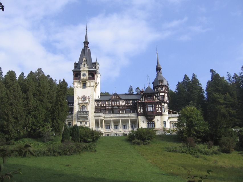 Peles, Dracula's Castles & Brasov: Private Day Trip & Pickup - The morning drive to Sinaia