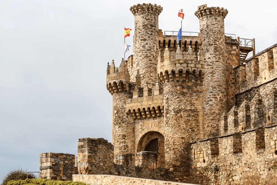 Ponferrada: Castle of the Templars Entry and Guided Tour - Practical advice for a smoother visit