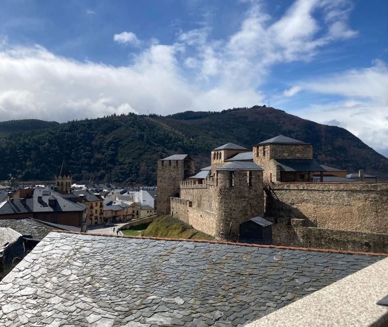 Ponferrada: City & Castle of the Templars Tour - Inside the fortress and up the defensive tower