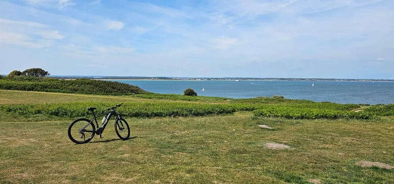 Poole: Old Harry Rocks and Corfé Castle Guided E-bike Tour - Key points to know before you book