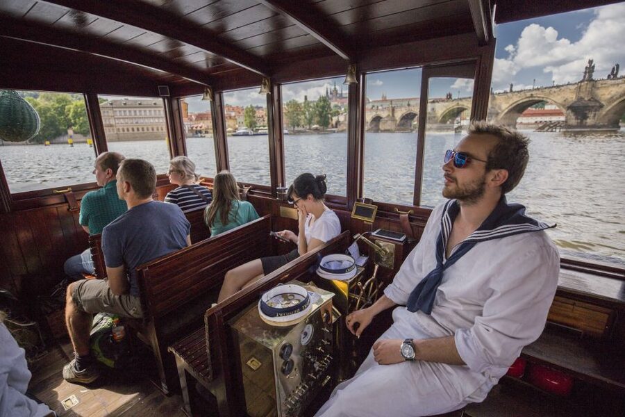 Prague: 3–Hour Castle Grounds Walking Tour and River Cruise - What the Devil’s Stream adds to the cruise