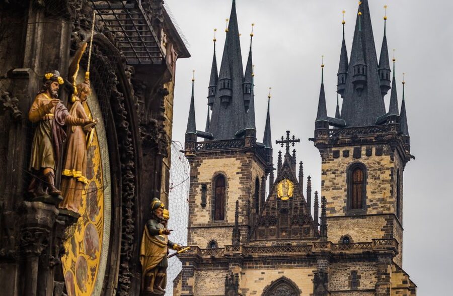 Prague: 3-Hour Walking Tour of Old Town & Prague Castle - Crossing Charles Bridge with its stories attached