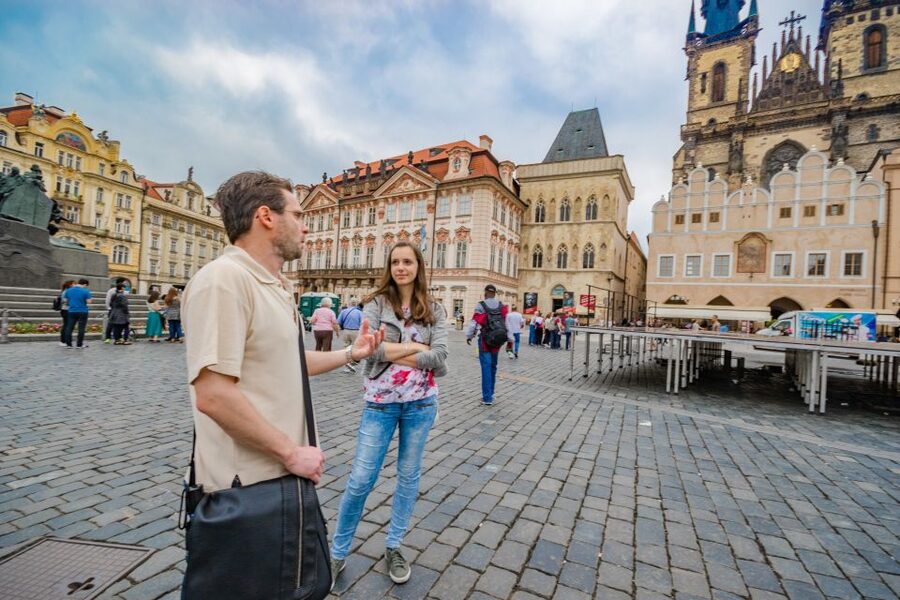 Prague: 3-Hour Walking Tour of Old Town & Prague Castle - Price, pace, and practical limits