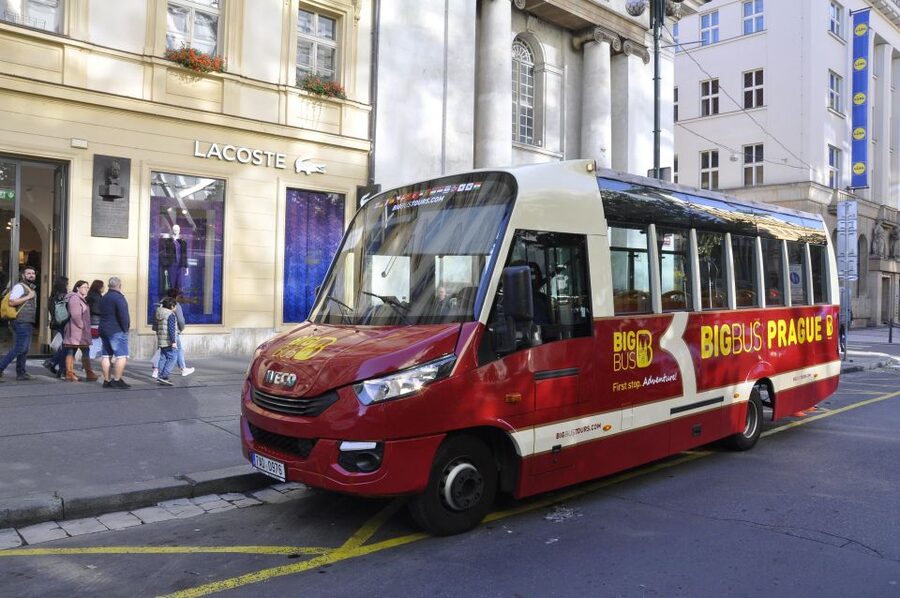 Prague: Big Bus Hop-on Hop-off, Castle Tour and River Cruise - Why the 48-hour ticket may be worth it