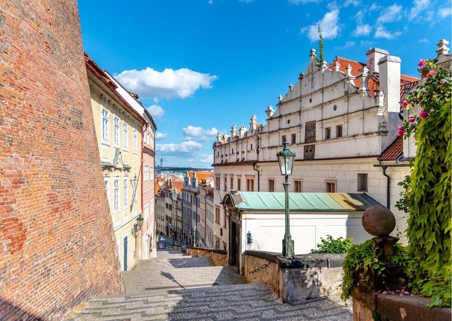 Prague: Castle Circuit Entry Tickets with Audio Guide - Practical details that can make or break your visit