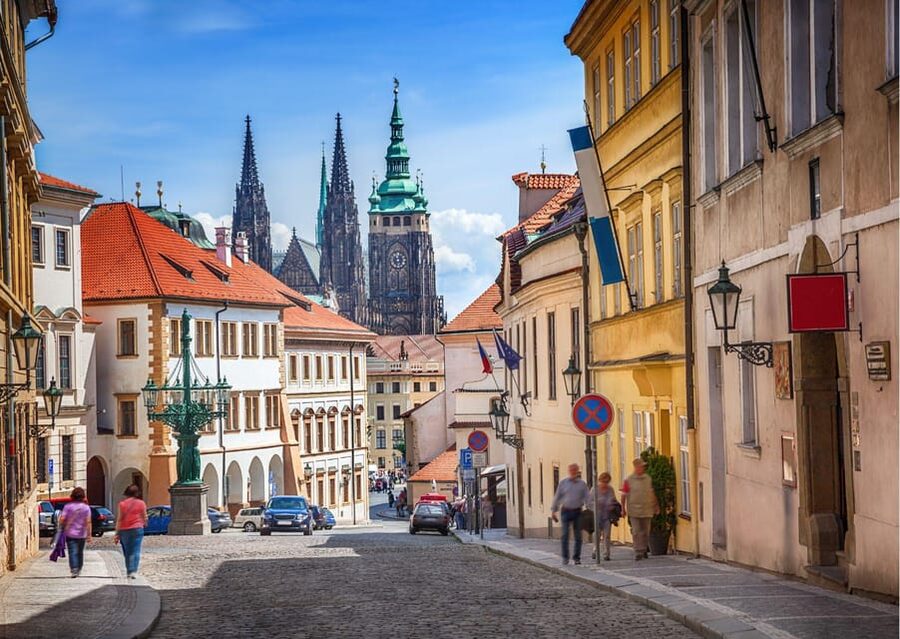 Prague: Castle Circuit Entry Tickets with Audio Guide - The Old Royal Palace gives you a feel for court life