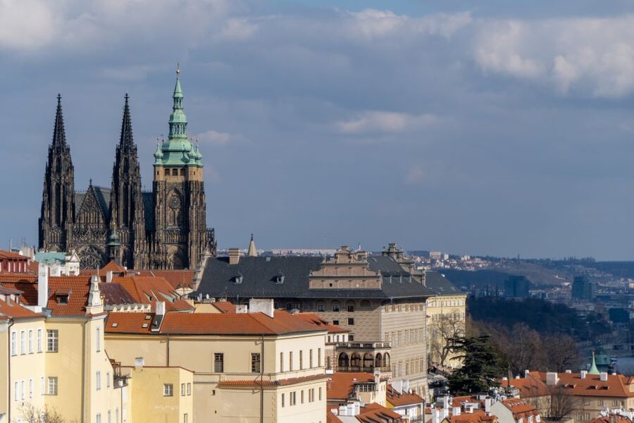 Prague: Castle Grounds & Highlights Walking Tour small-group - St. Vitus Cathedral Is the Main Event
