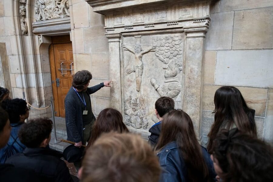 Prague Castle Interiors, Bus Tour and Vltava River Cruise - Adding the Vltava River cruise