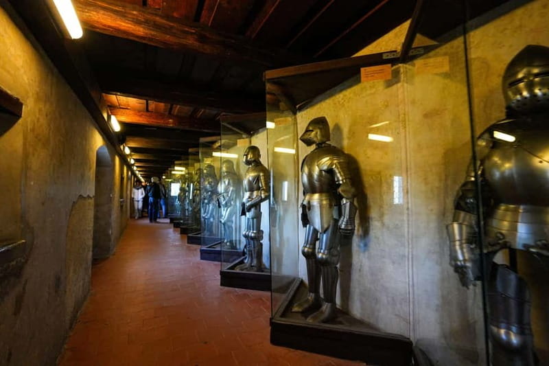 Prague Castle Interiors: Small-Group Tour with Local Guide - What the three-hour schedule feels like