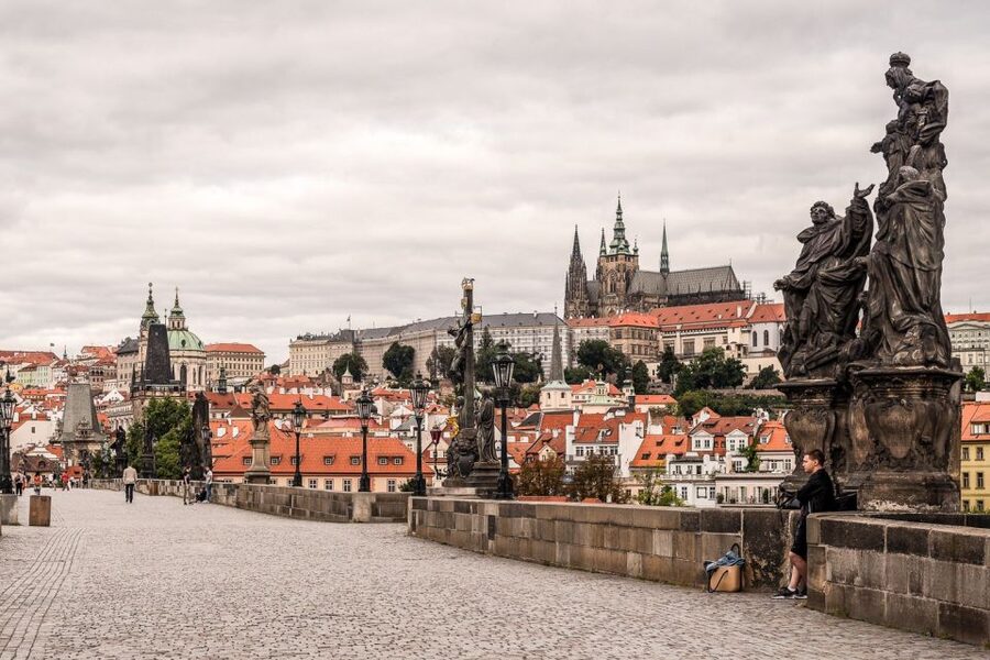 Prague: Castle, National Museum & Town Hall Tickets & Audio - Old Town Hall and the Astronomical Clock