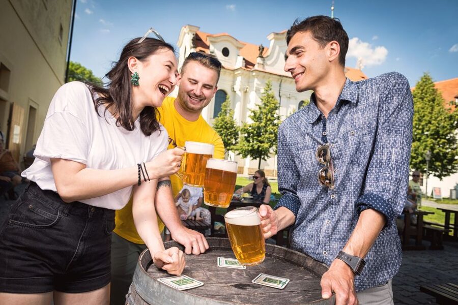 Prague: Castle Side Breweries & Pubs Guided Walking Tour - Small groups and guides who shape the evening