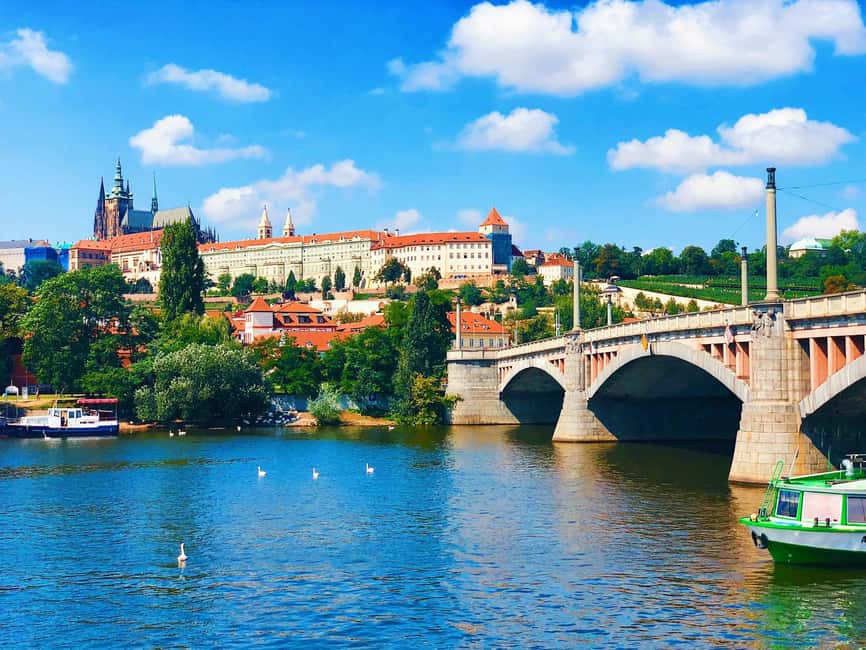 Prague Castle, St. Vitus Cathedral, Royal Palace, St. George's Basilica - St. George’s Basilica and the older Prague