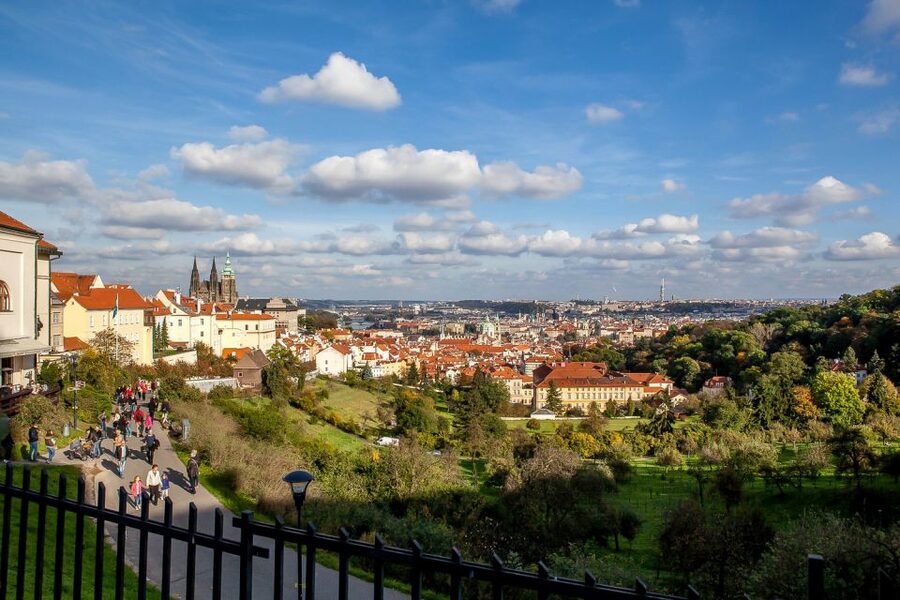 Prague Castle Tour - Strahov Monastery and its historic brewery