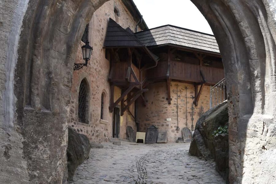 Prague: Karlovy Vary & Loket Tour with Hot Springs & Castle - Loket Castle after the spa town