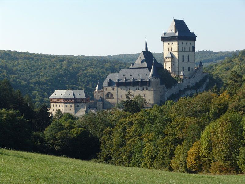 Prague: Karlštejn Castle Guided Tour with Entry Ticket - Should you book Karlštejn Castle from Prague?