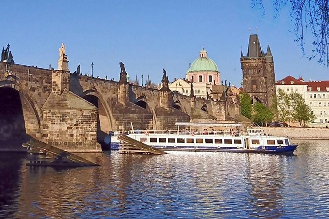 Prague Private Custom Full-Day Tour: Prague Castle and Old Town - A quick look at luxury shopping and the Jewish Quarter