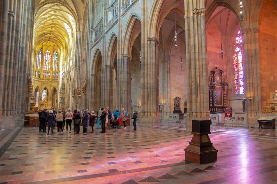 Prague: Skip-the-line Castle Ticket and Optional AudioGuide - How long should you allow?