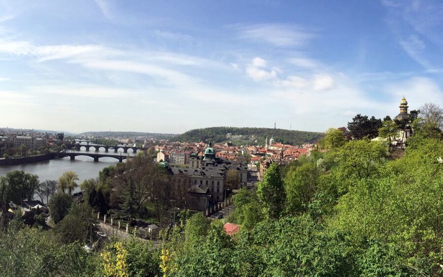 Prague: Stunning Viewpoints, Castle, City & Park E-Bike Tour - Safety, fitness, and who should book