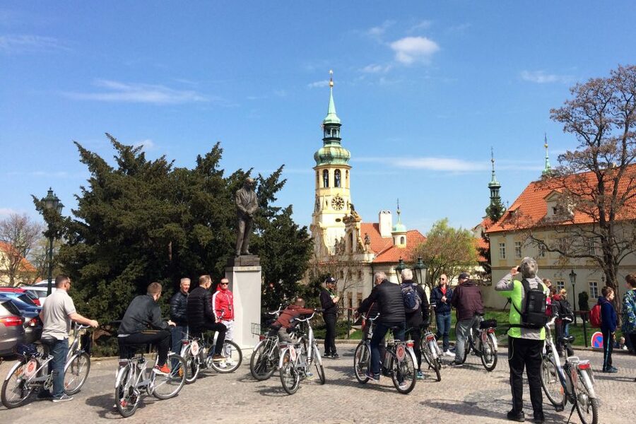 Prague: Stunning Viewpoints, Castle, City & Park E-Bike Tour - The Metronome and Letná Park