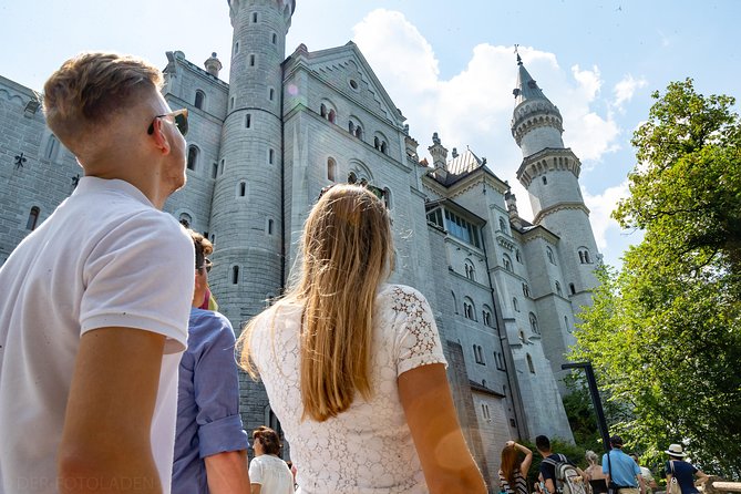 Premium Neuschwanstein Castle and Linderhof VIP Tour from Munich - Linderhof: smaller, calmer, and more personal