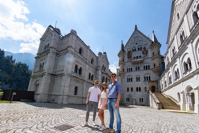 Premium Neuschwanstein Castle and Linderhof VIP Tour from Munich - Neuschwanstein: the fairy-tale castle with a serious hill