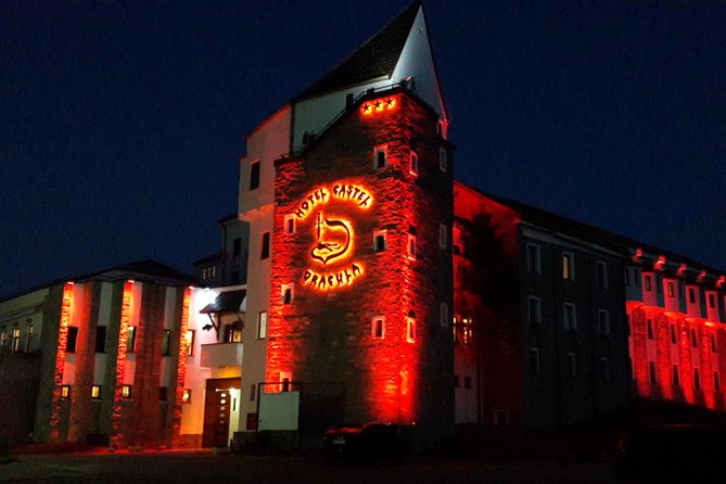 Private 6-Day Dracula Tour in Transylvania from Bucharest - Day 1: Curtea de Argeș, Poenari, and the high road