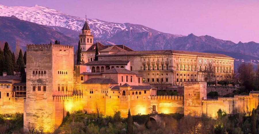 Private Alhambra Tour From Malaga & Surrounds - The drive from Malaga to Granada