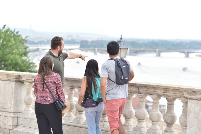 Private Buda Castle Walking Tour with Cake and Matthias Church - The guides make the biggest difference