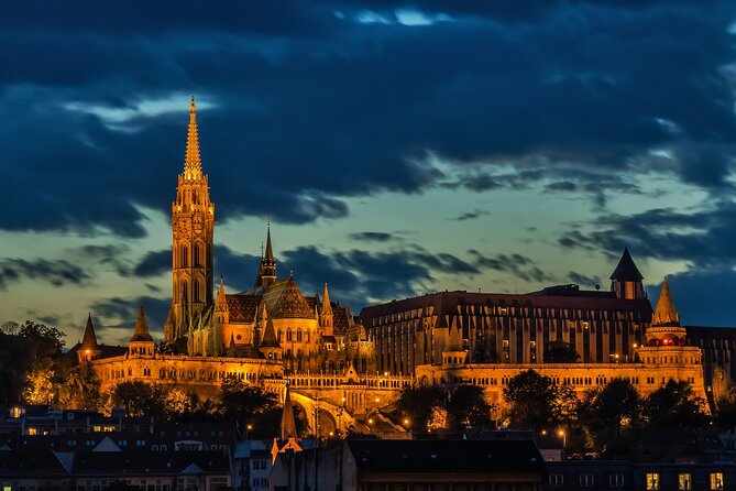 Private Budapest Sightseeing Tour: Royal Castle, Heroes Square, Chain Bridge - Heroes’ Square, Vajdahunyad Castle, and City Park