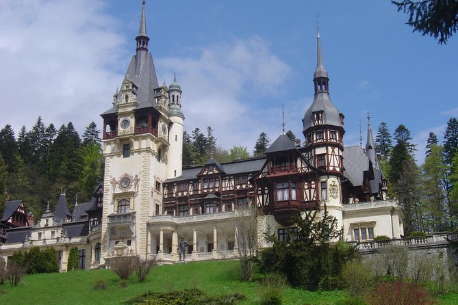 Private Day Tour from Brasov to Rasnov Fortress - Peles Palace: the polished first stop