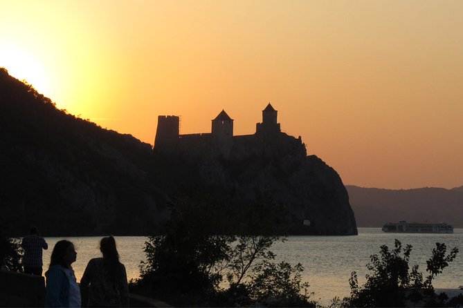 Private Day Tour to Iron Gate Gorge and Golubac Fortress - Who should book this experience