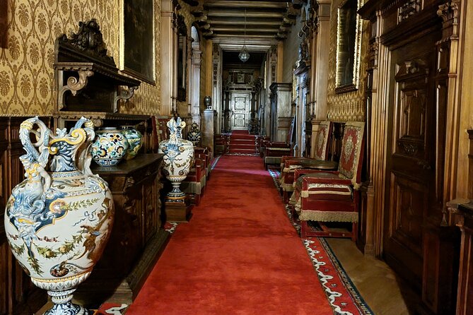 Private Day Trip from Bucharest: Dracula’s Castle, Peles & Brasov - Should you book the Dracula, Peleș, and Brașov trip?