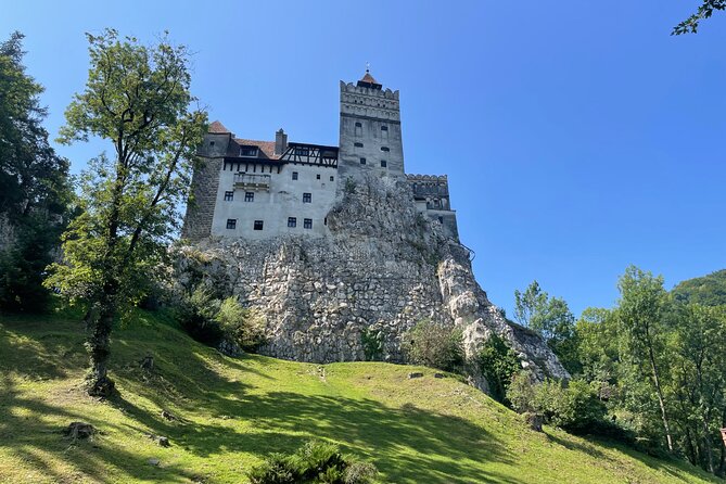 PRIVATE day-trip - Peles Castle, Bran Castle, Brasov - The road to Peles Castle