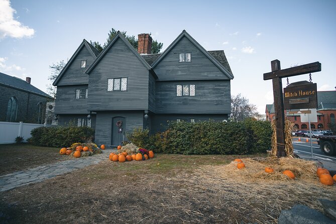 Private Day Trip to Salem and Hammond Castle from Boston - The private ride and guide make the difference