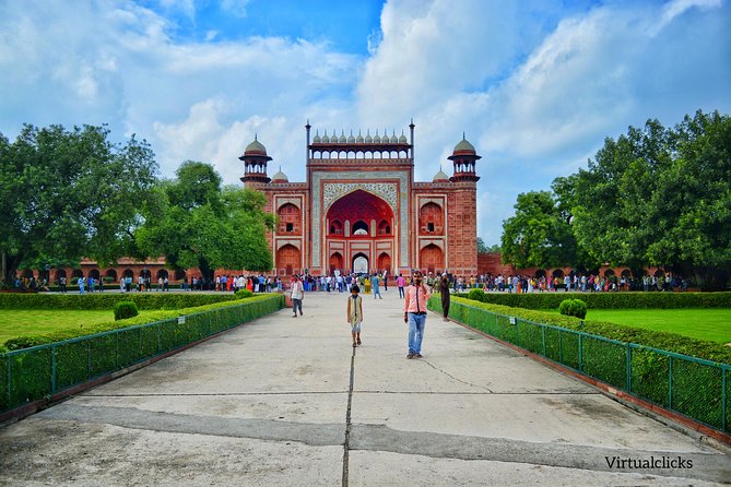 Private Exclusive Taj Mahal & Agra Fort City Tour - Your car, driver, and pickup arrangements